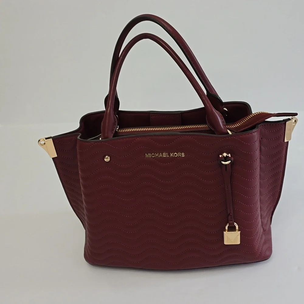 Michael Kors new adjustable